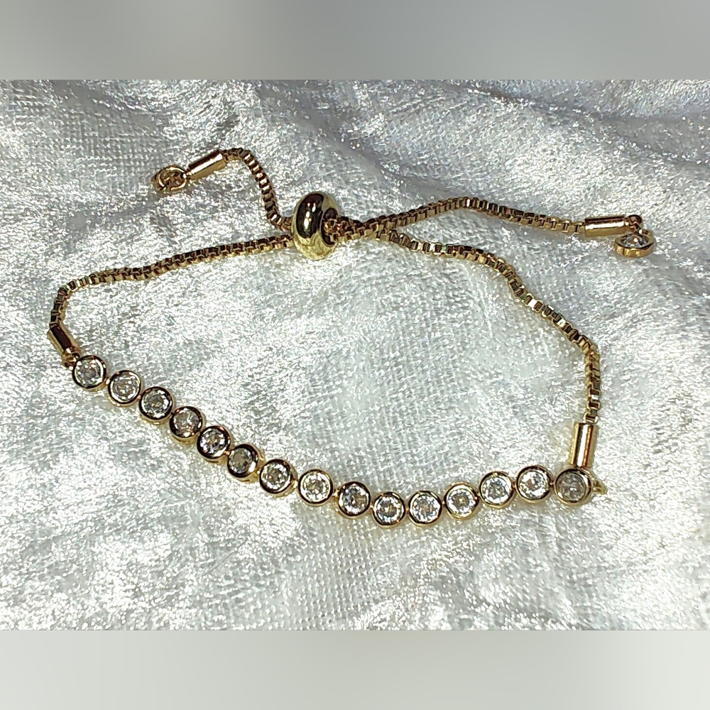 New Without Tags Elegant Gold Tone and Cz Bolero Slide Closure Bracelet